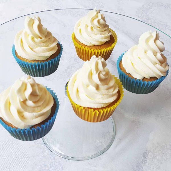 Cupcakes Simples con Frosting - Tienda de Dulces y Repostería